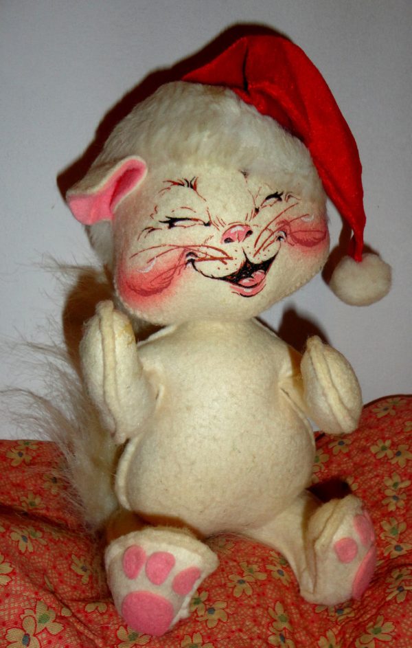 Vintage 70 s ANNALEE 12  White Christmas Squirrel Supply