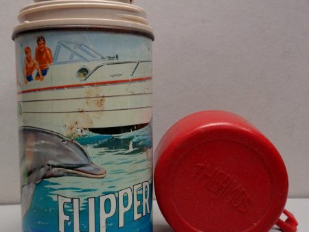 Uncommon,1966, FLIPPER,Vintage Thermos,Bottle #2822,Ivan Tors Films,Metro Goldwyn Mayer,Cult TV Show,King Seeley Thermos,bottle-nose dolphin Online now