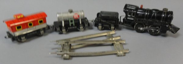 Made in Japan Early 1960s HAJI Tin Litho battery operated NEW YORK Central Train set Fashion